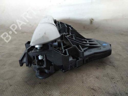 Front right exterior door handle MERCEDES-BENZ A-CLASS (W169) A 180 CDI (169.007, 169.307) | BP26475578C129 