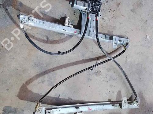 Rudehejsemekanisme Højre foran CITROËN XSARA PICASSO (N68) 1.6 HDi (90 hp) 31160325