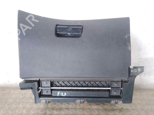 Used Glove box BMW 3 (E46) 320 d (136 hp) 26472361