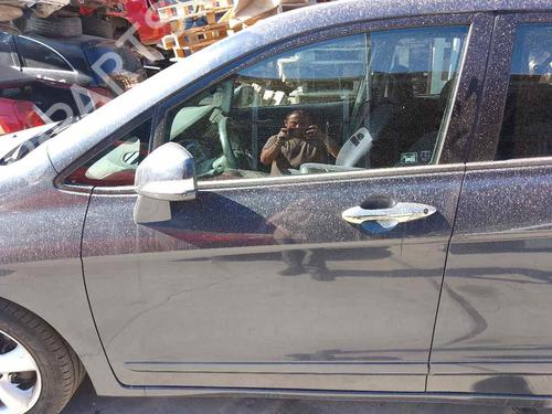 Used Left front door HONDA FR-V (BE) 2.2 i CTDi (BE5) (140 hp) 28463926