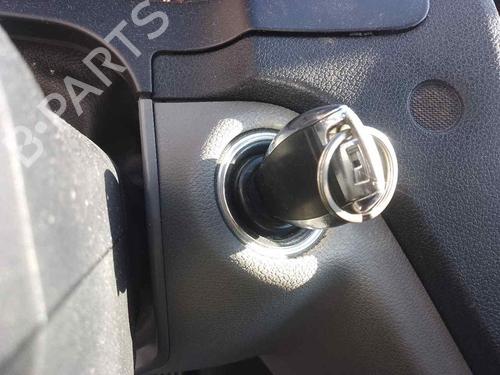 Used Ignition barrel MERCEDES-BENZ C-CLASS (W204) C 200 Kompressor (204.041) (184 hp) 28470538