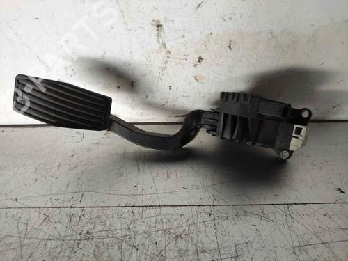 pedal-opel-corsa-e-x15-2014-33817428 main image