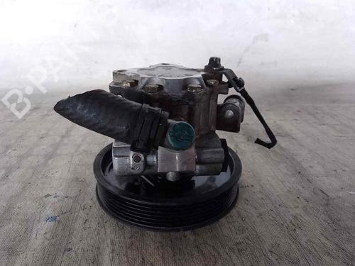 Used Steering pump MERCEDES-BENZ E-CLASS (W210) E 200 CDI (210.007) (116 hp) 26476881