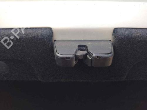 Used Tailgate lock PEUGEOT 407 Coupe (6C_) 2.7 HDi (204 hp) 28468553