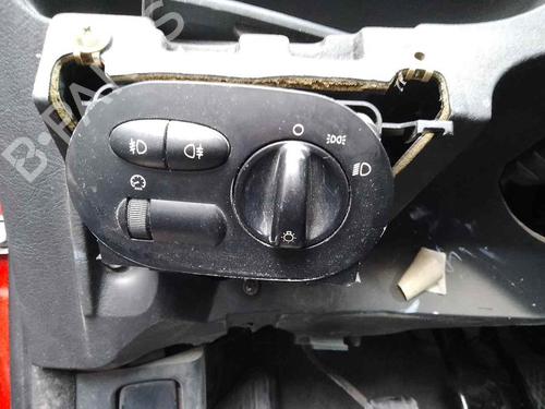 Forlygtekontakt MG MG ZT 2.0 CDTi (131 hp) 28458652