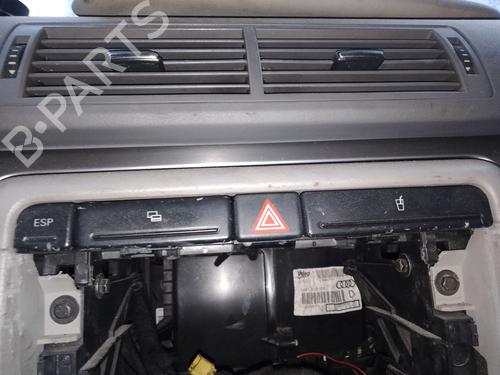 BP32086794I22 main image