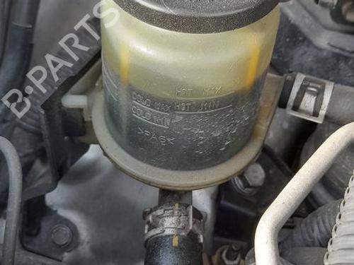 Used Power steering reservoir Power steering reservoir TOYOTA COROLLA Verso (ZER_, ZZE12_, R1_) 2.0 D-4D (CUR10_, CUR10R) (116 hp) 34398381 34398381