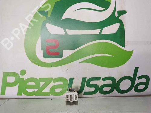 scatola-fusibili-smart-forfour-454-2004-2005-2006-28470415 main image