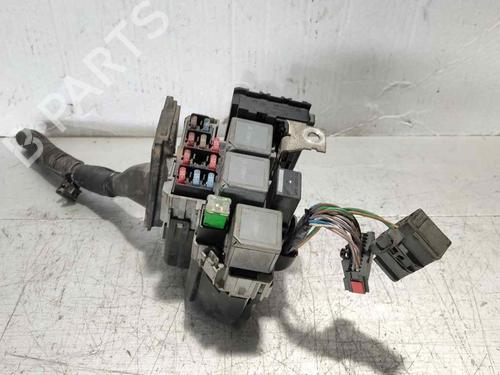 Used Fuse box Fuse box LAND ROVER FREELANDER 2 (L359) [2006-2015] 32724196 32724196