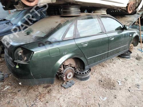 Venstre bak lås AUDI A4 B6 Avant (8E5) 3.0 (220 hp) 29246527