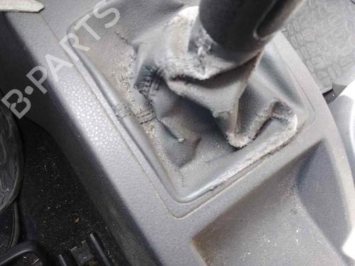 Used Gear lever VW POLO IV (9N_, 9A_) [2001-2014]  28462300