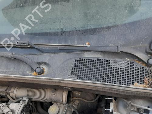front-windshield-wiper-arm-dacia-dokker-mpv-ke_-2012-2013-2014-2015-2016-2017-2018-2019-2020-2021-33547571 main image