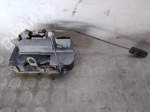 Used Front right lock PEUGEOT 206 Hatchback (2A/C) 1.1 i (60 hp) 26473354