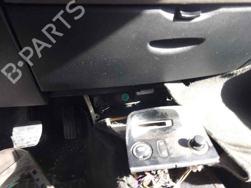 Airbag module RENAULT ESPACE IV (JK0/1_) 3.0 dCi (JK0E, JK0Y) (181 hp) 28467691
