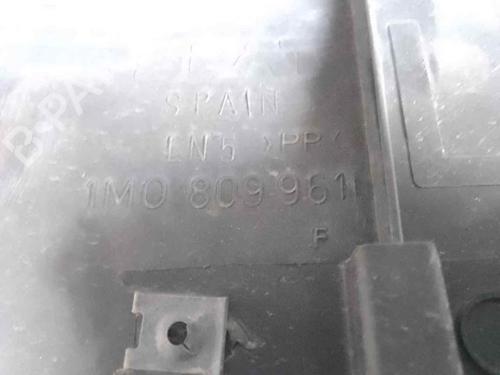 Wheel arch SEAT LEON (1M1)  | BP26474268C56 