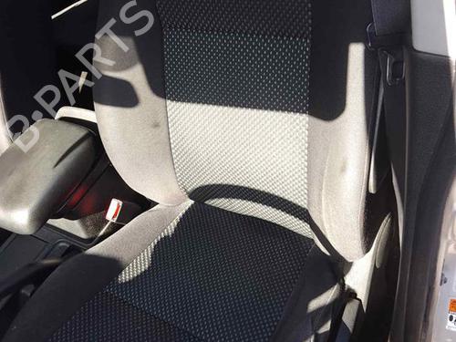 Used Left front seat SUZUKI GRAND VITARA II (JT, TE, TD) 1.9 DDiS All-wheel Drive (JT419, TD44, JB419WD, JB419XD,... (129 hp) 28466546
