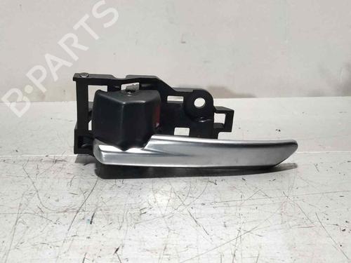 Used Front left interior door handle Front left interior door handle 31930557 31930557