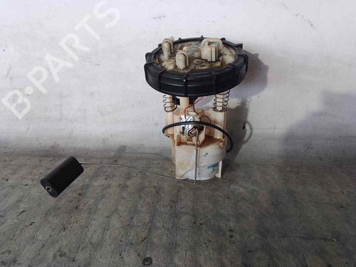 Used Fuel pump RENAULT MEGANE II Saloon (LM0/1_) [2003-2025]  26471065