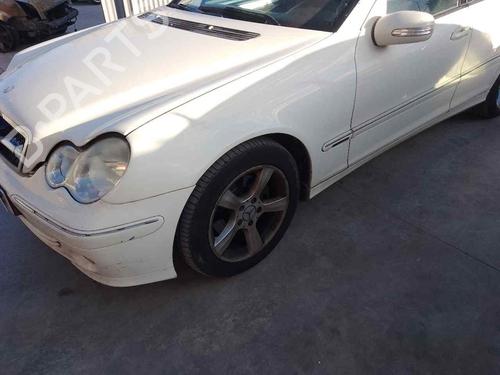 Venstre fortil støddæmper MERCEDES-BENZ C-CLASS T-Model (S203) C 180 Kompressor (203.246) (143 hp) 28457235