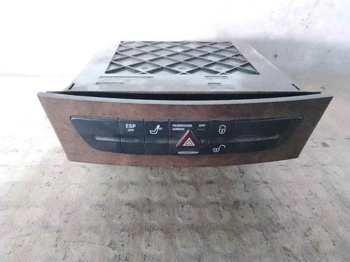 Bouton de warning MERCEDES-BENZ E-CLASS (W211) E 270 CDI (211.016) (177 hp) 26482749
