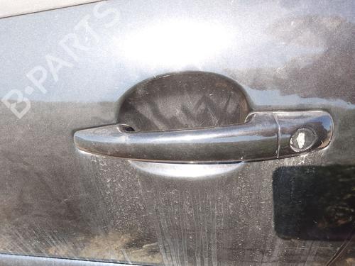 front-left-exterior-door-handle-peugeot-207-wa_-wc_-2006-2007-2008-2009-2010-2011-2012-2013-2014-2015-36322259 main image