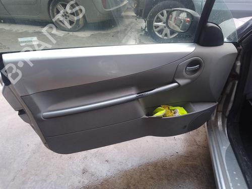 Venstre frontpanel CITROËN C3 Pluriel (HB_) 1.4 (73 hp) 32167097