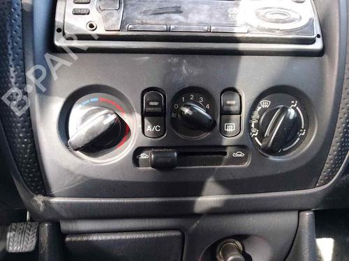 AC Styreenhet / Manøvreringsenhet MAZDA 323 F VI Hatchback (BJ) 2.0 TD (90 hp) 28458861