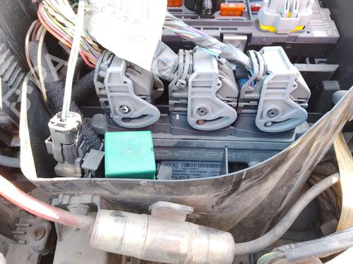 Used Engine control unit (ECU) Engine control unit (ECU) 37401740 37401740