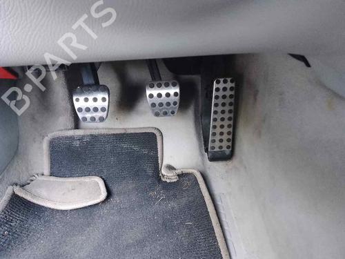 Used Clutch pedal MERCEDES-BENZ C-CLASS Coupe (CL203) C 180 Kompressor (203.746) (143 hp) 28457405