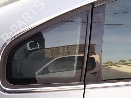 Vitre de custode arrière aroite VW PASSAT B5.5 (3B3) [2000-2005]  32348233