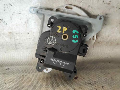 Used Fuel door actuator TOYOTA COROLLA Verso (ZER_, ZZE12_, R1_) 1.8 (ZNR11_, ZNR11R) (129 hp) 30324961