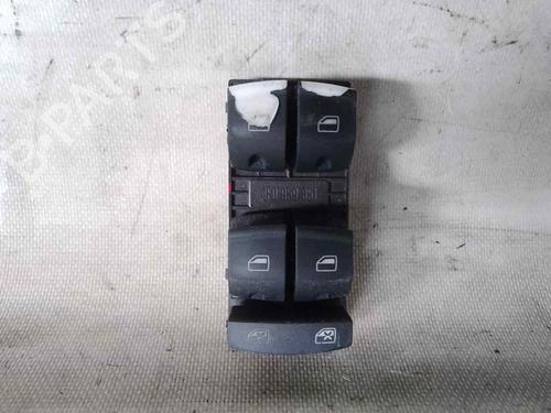 Used Left front window switch AUDI A3 (8P1) 1.9 TDI (105 hp) 26471477