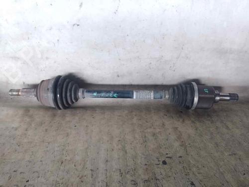 Used Left front driveshaft PEUGEOT 308 II (LB_, LP_, LW_, LH_, L3_) [2013-2021]  26481357