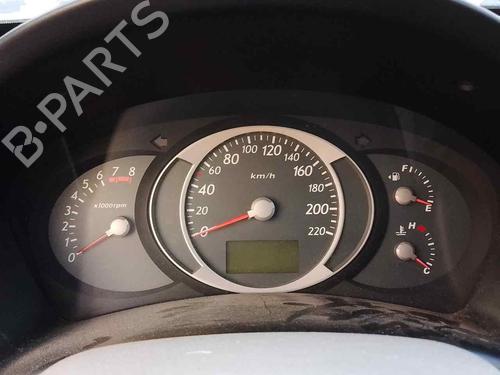 Used Instrument cluster HYUNDAI TUCSON (JM) 2.0 All-wheel Drive (141 hp) 28455761