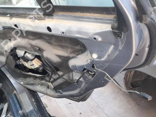 Rudehejsemekanisme Højre bagtil Rudehejsemekanisme Højre bagtil BMW X3 (E83) 3.0 d (204 hp) 34008148 34008148