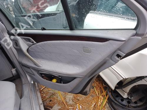 Bageste højre beklædning MERCEDES-BENZ E-CLASS (W210) E 220 CDI (210.006) (143 hp) 32111959