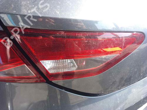 Used Left tailgate light SEAT LEON (5F1) [2012-2021]  28468806