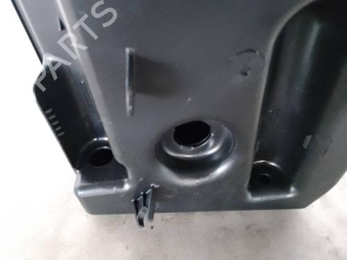 Windscreen washer tank SEAT LEON (1P1)  | BP26477769C113 