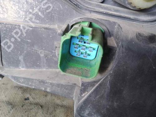 Right headlight FORD MONDEO III (B5Y) 2.0 TDCi | BP26476695C29 