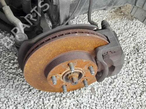 Used Right front steering knuckle Right front steering knuckle TOYOTA RAV 4 II (_A2_) [2000-2005] 33622915 33622915