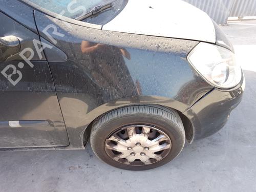 Forskærm Højre Forskærm Højre RENAULT CLIO III (BR0/1, CR0/1) [2005-2014] 36869073 36869073
