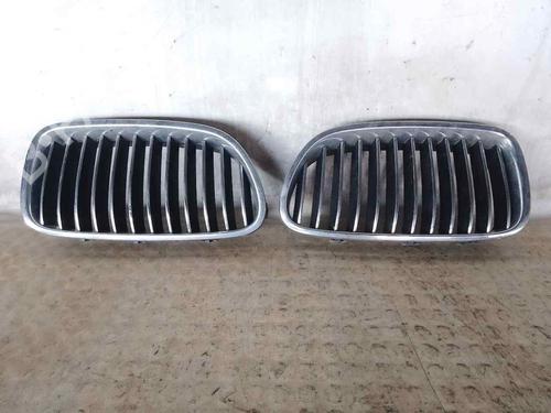 Used Grille BMW 5 (F10) 520 d (184 hp) 28129709