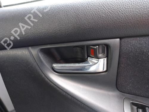 Maneta interior trasera derecha Maneta interior trasera derecha TOYOTA COROLLA (_E12_) [2001-2008] 37071461 37071461