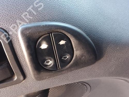 venstre-fortil-elrude-kontakt-ford-transit-connect-p65_-p70_-p80_-2002-32172319 main image