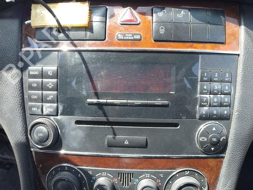 Used Radio Radio MERCEDES-BENZ C-CLASS (W203) [2000-2007] 36077216 36077216
