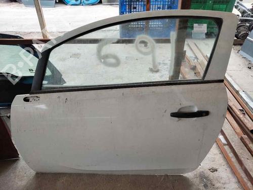 Used Left front door OPEL CORSA E (X15) 1.3 CDTI (08, 68) (75 hp) 32292668