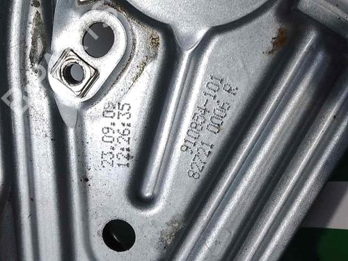 Vindusheismekanisme venstre bak RENAULT SCÉNIC III (JZ0/1_) [2008-2016]  30732992