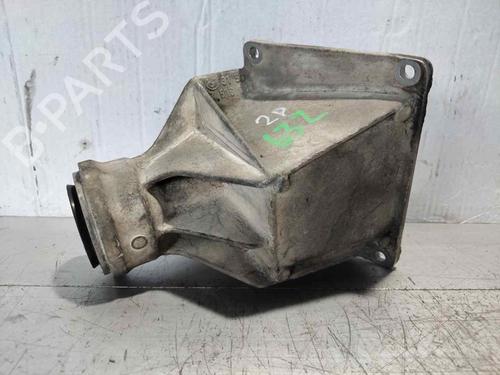 Used Engine mount Engine mount BMW X3 (E83) 3.0 d (204 hp) 34631235 34631235