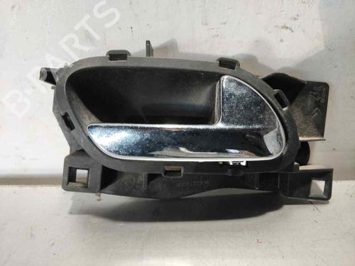 Used Rear right interior door handle PEUGEOT 407 (6D_) 2.0 (6DRFNB, 6DRFNE) (136 hp) 32366404