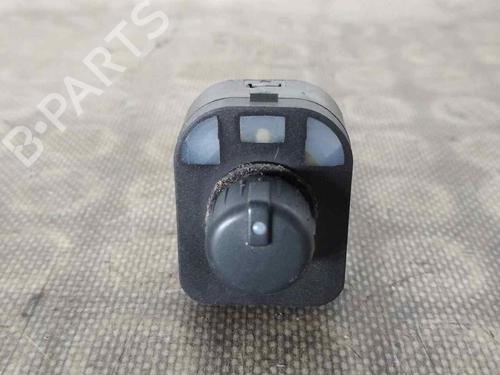 Used Mirror switch AUDI A4 B7 Avant (8ED) 2.5 TDI (163 hp) 28123247